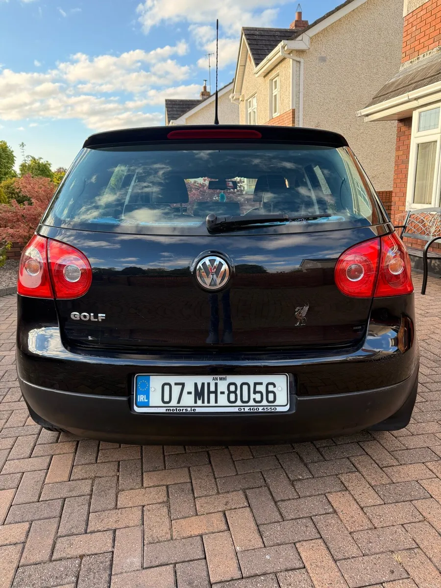Car - Image 4