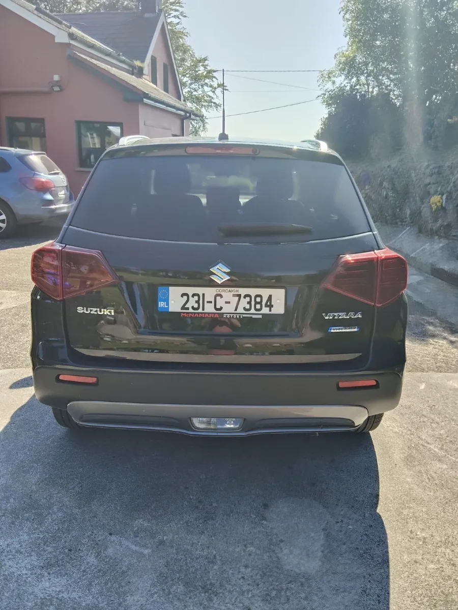 Suzuki Vitara 2023 - Image 1