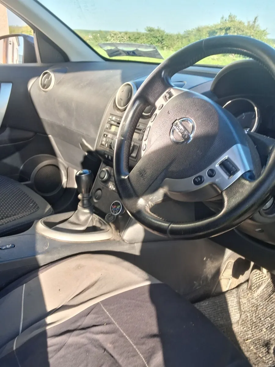 Nissan Qashqai 2010 - Image 3