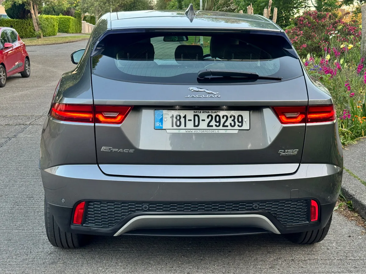 181 JAGUAR E-PACE 2.0 DIESEL AUTO LOW KM WARRANTY - Image 6