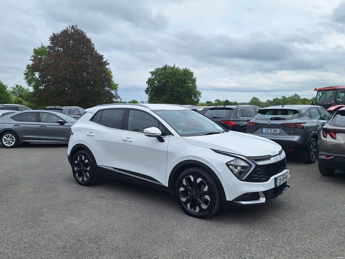 Kia Sportage 1.6 Plug In Hybrid Auto *High Spec - Image 1
