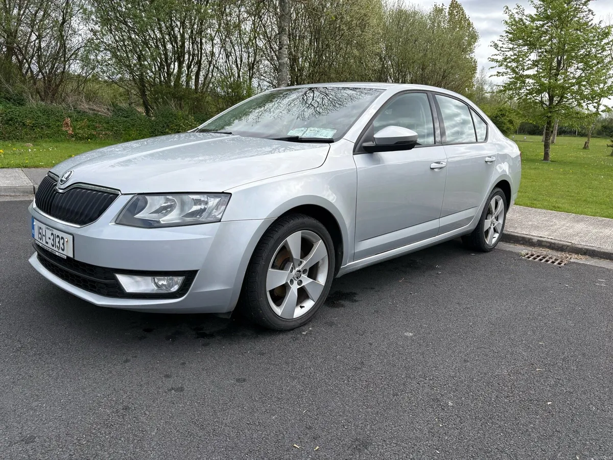 Car - Image 1