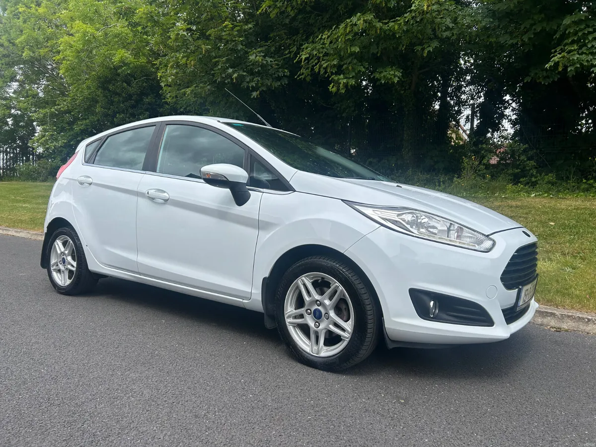 Ford Fiesta 2015 (NCT 06/27. TAX 01/27) - Image 1
