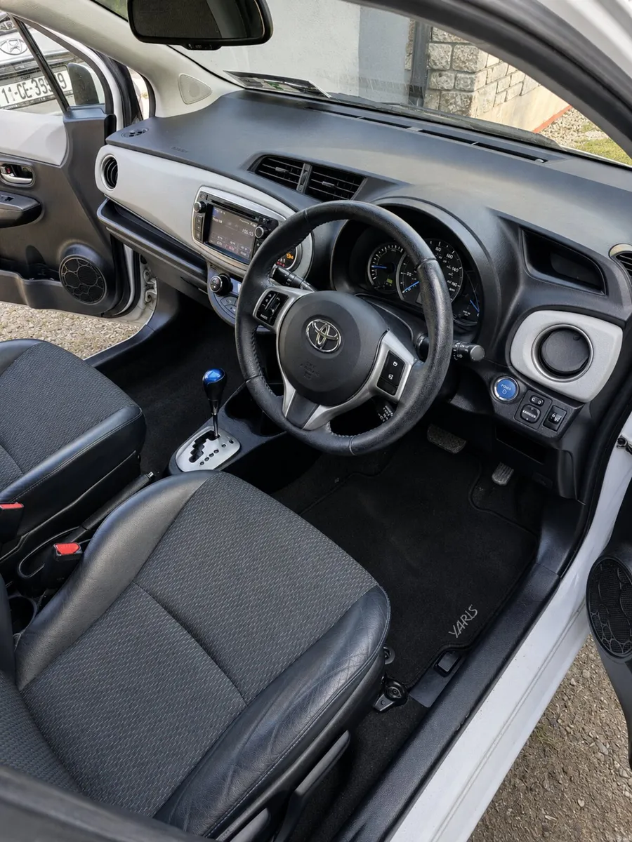 Toyota Yaris HYBRID automatic NewNCT low mileage - Image 2