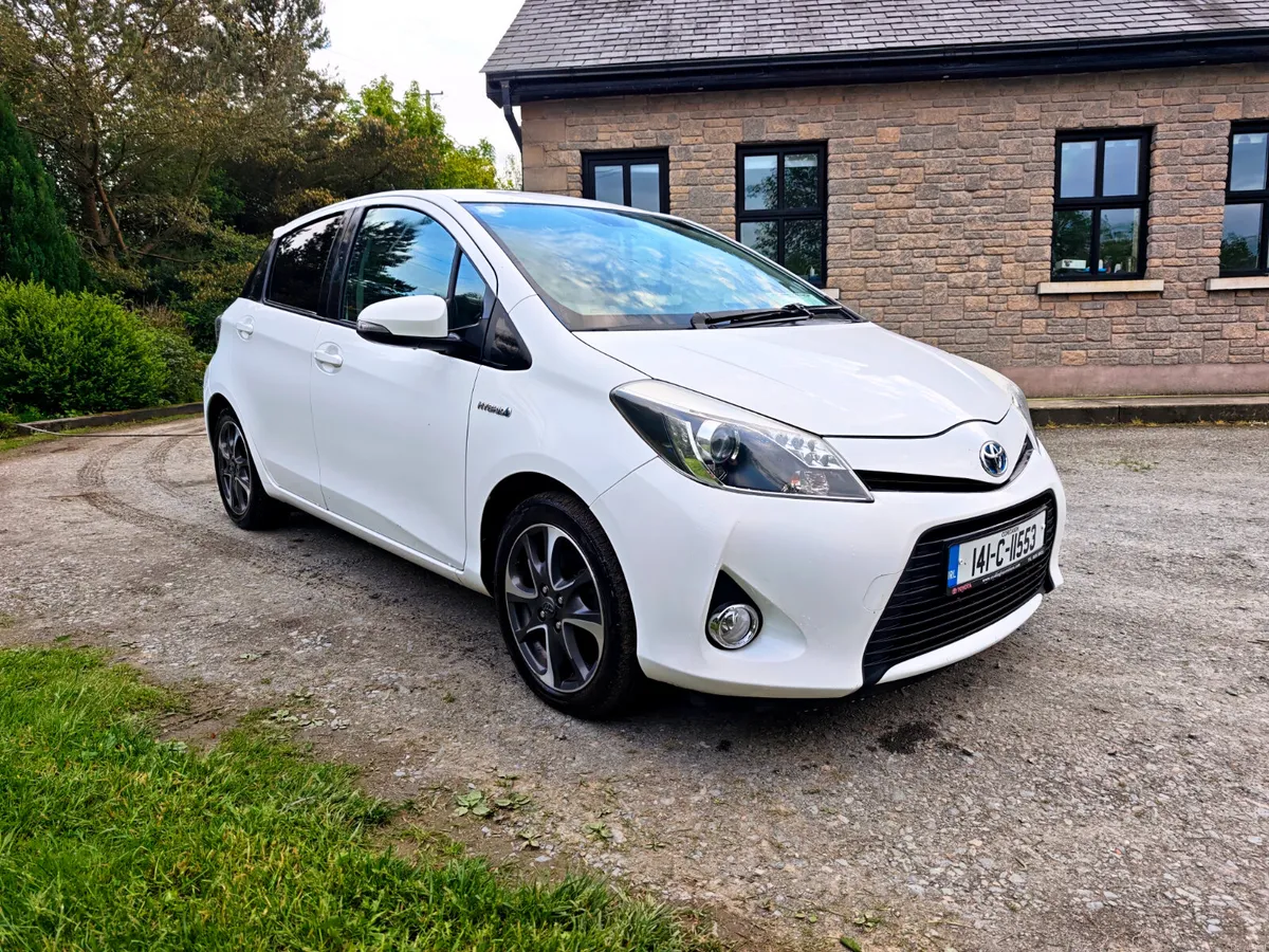 Toyota Yaris HYBRID automatic NewNCT low mileage - Image 1