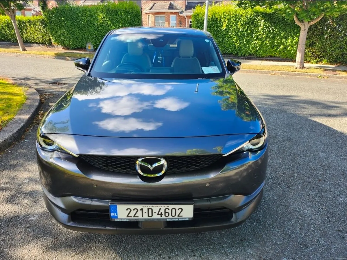 Mazda MX-3 2022 - Image 3