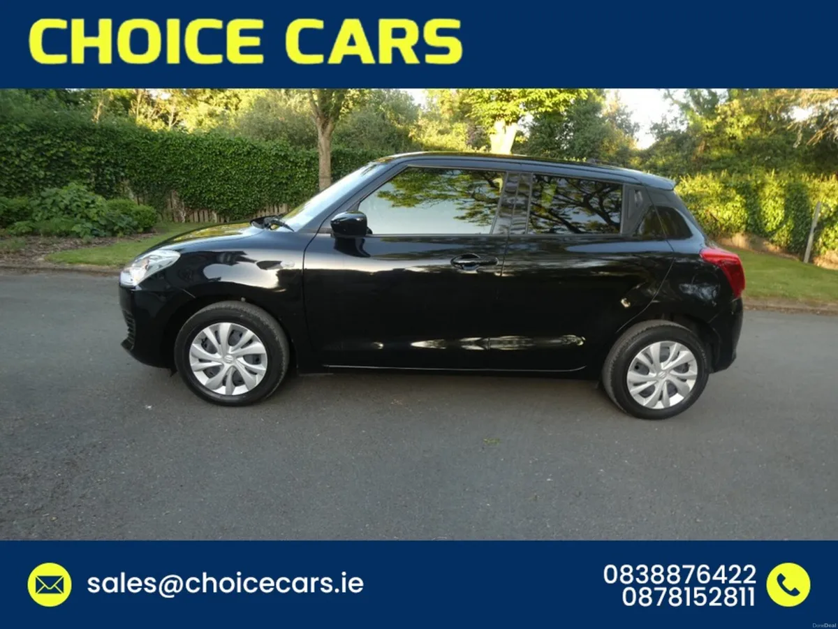 Suzuki Swift 1.2 AUTO ANDROID AUTO - Image 3