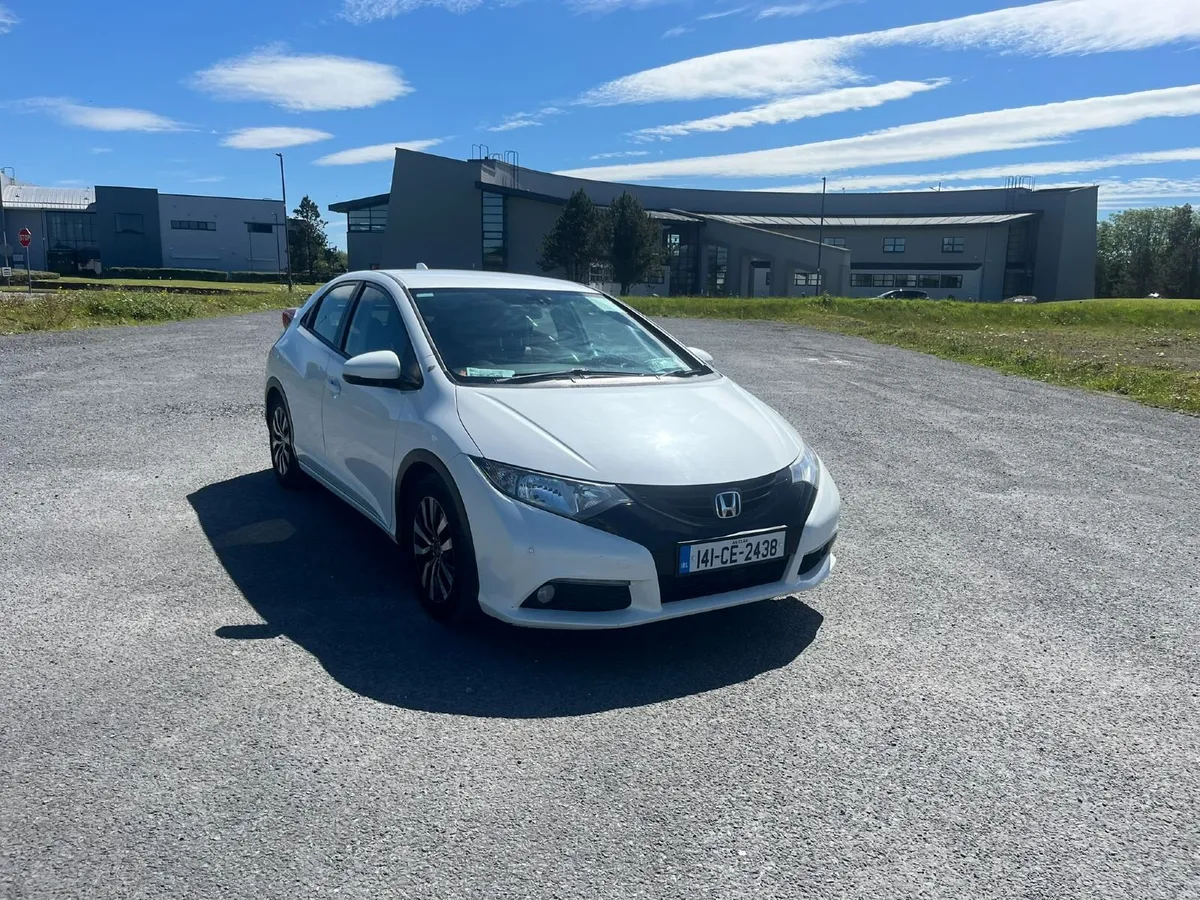 Honda Civic 2014 - Image 1