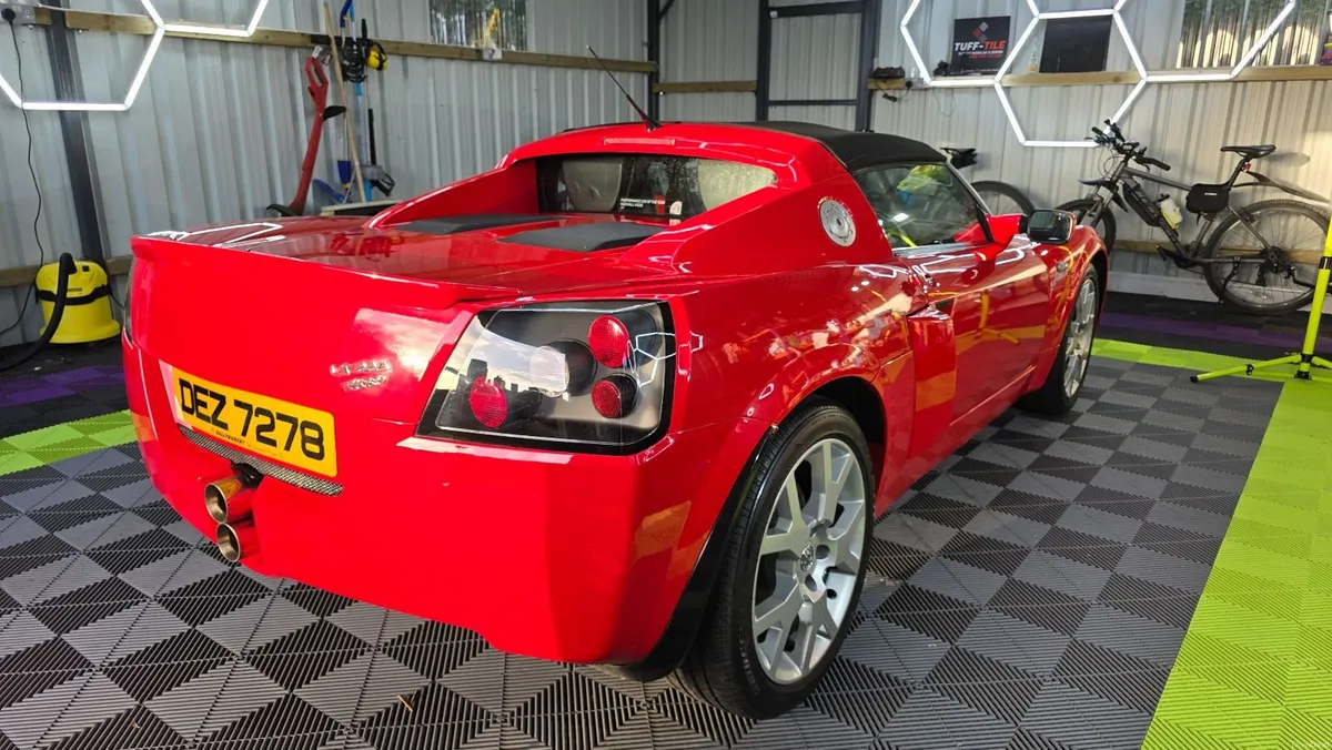 Vauxhall VX220 Turbo - 7,700 Miles - Image 2