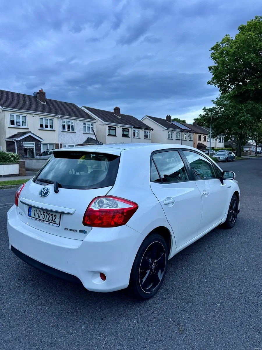 Toyota Auris 1.8 hybrid, 2011 - Image 4