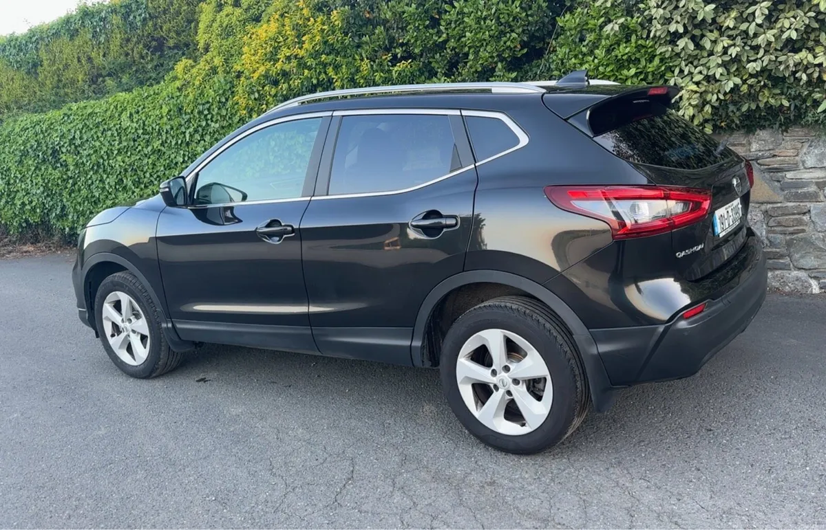 2019 Nissan qashqai - Image 2