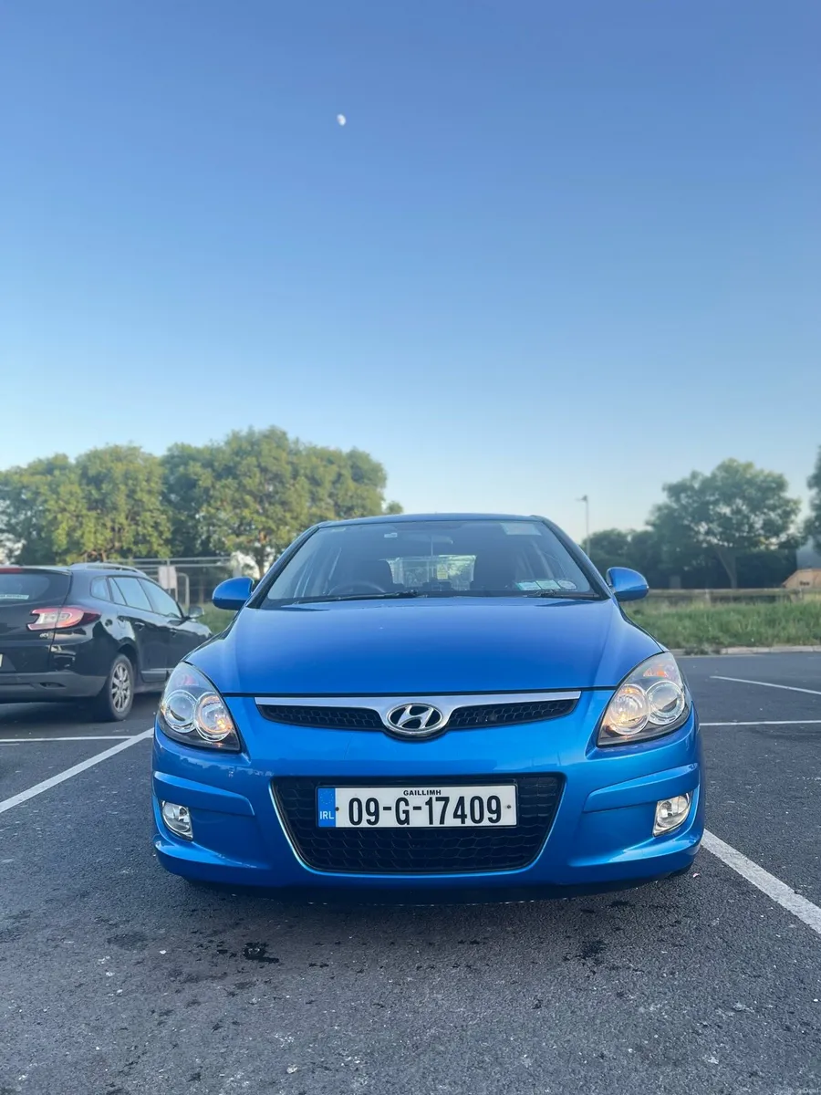 Hyundai i30 1.6 Diesel - Low Mileage - Image 2