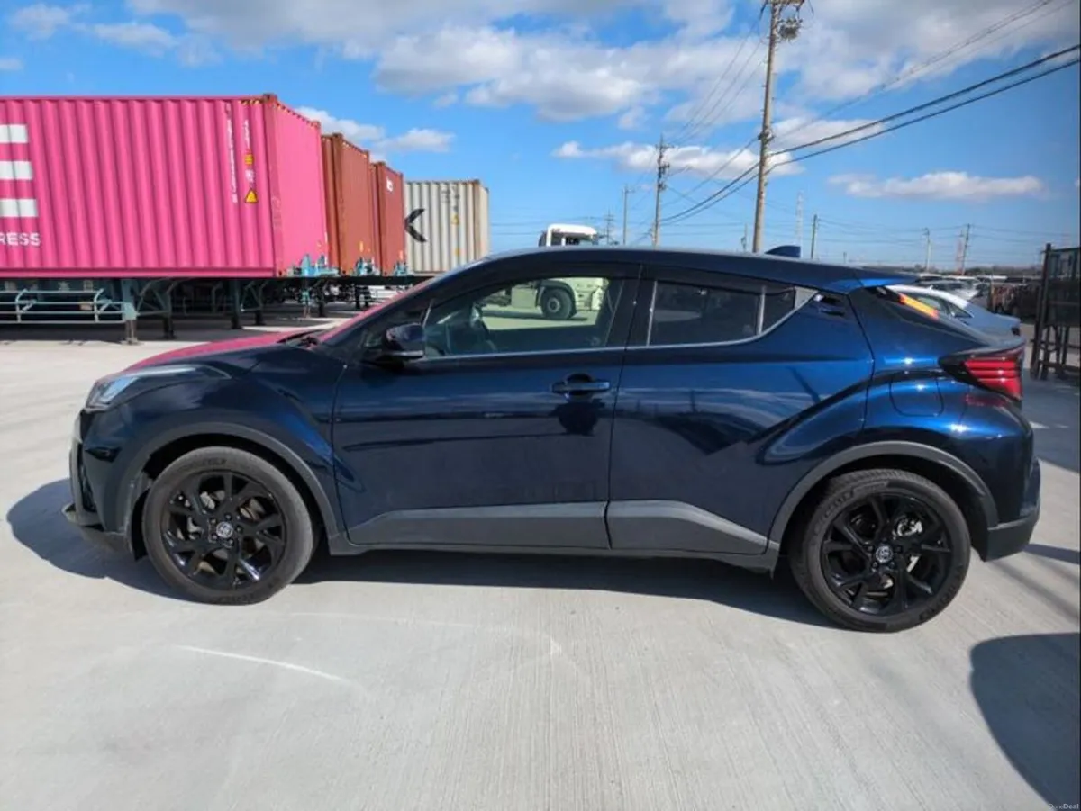 Toyota C-HR 202 G ModoNero SafetyPlus - Image 2