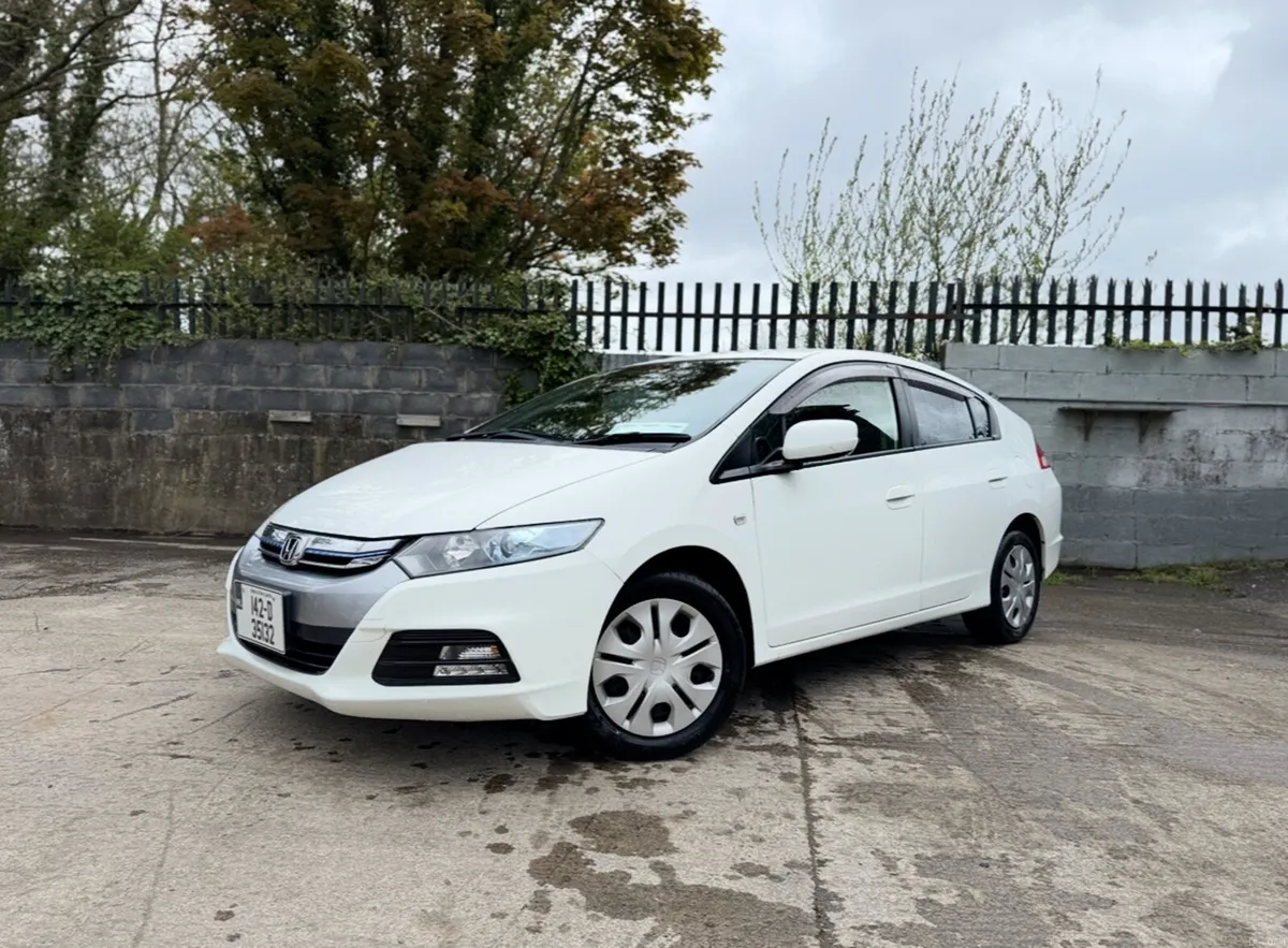 2014 HONDA INSIGHT. MINT COND. NEW NCT. AUTO 1.3L - Image 3