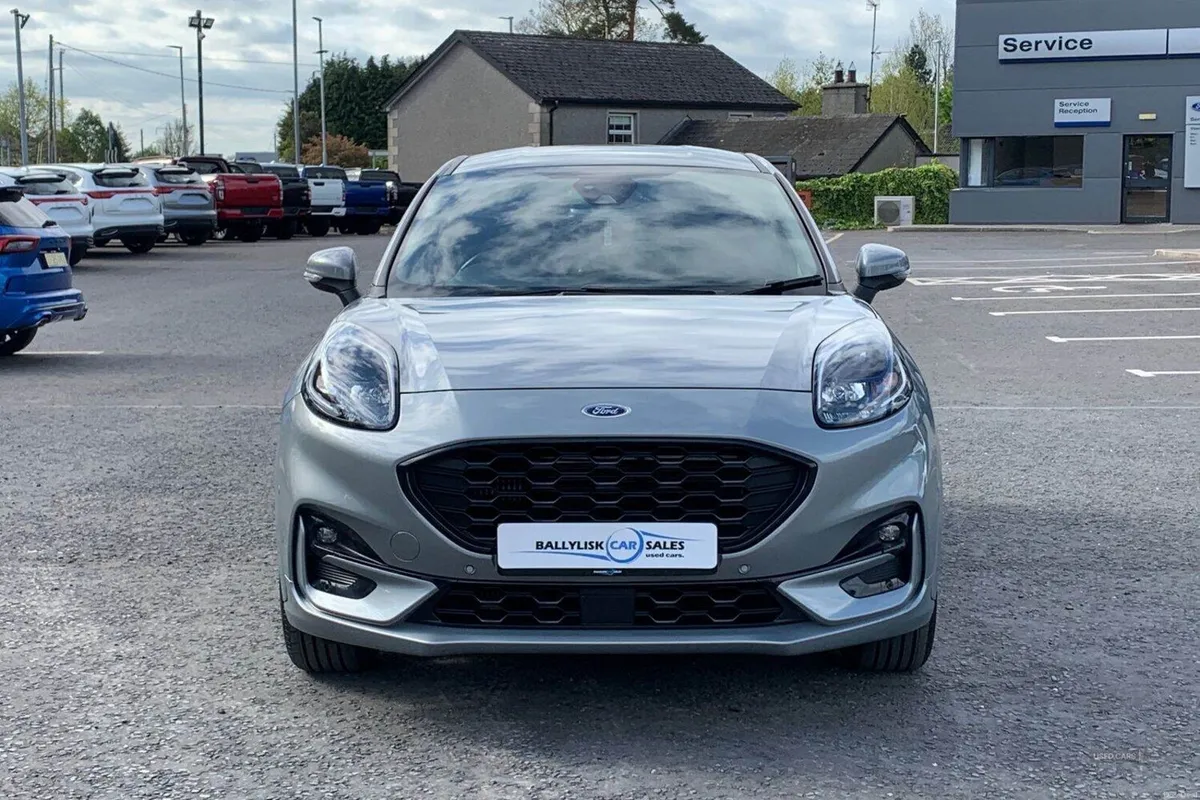 Ford Puma 1.0T 125PS ST-Line in Solar Silver with - Image 4