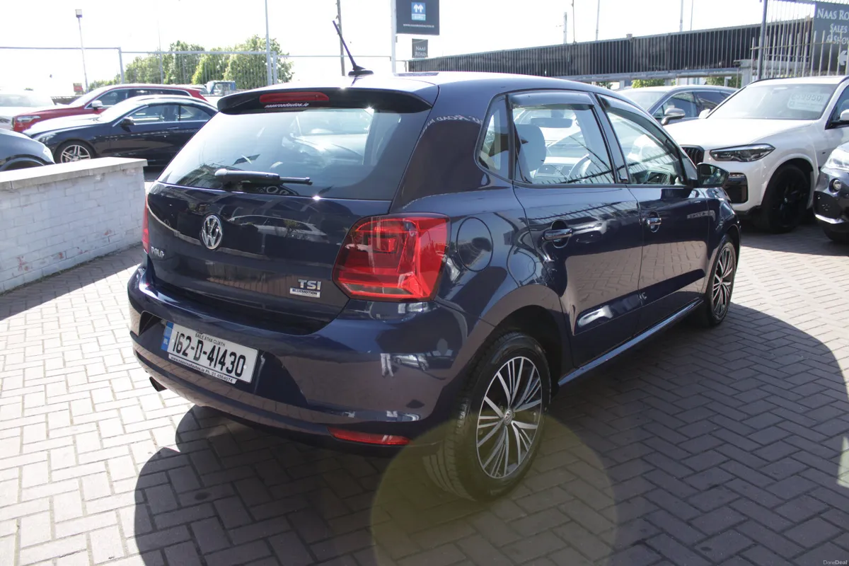 2016 VOLKSWAGEN POLO 1.2TSI BLUEMOTION 5DR AUTO - Image 4