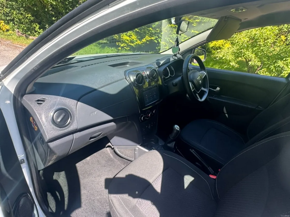 2018 Dacia Sandero 1.0 — Petrol — Manual — White — - Image 5