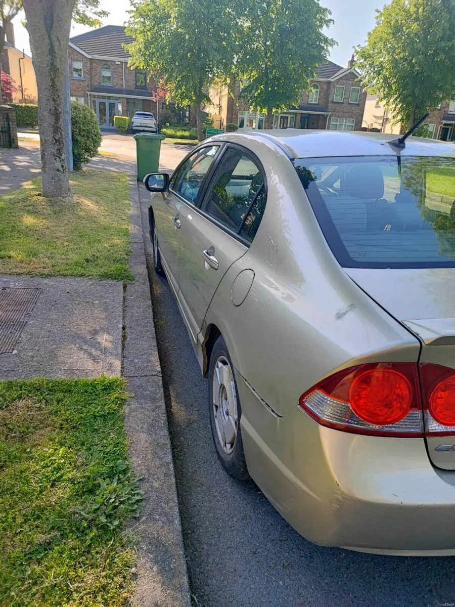 Honda Civic Hybrid 2007 - Image 4