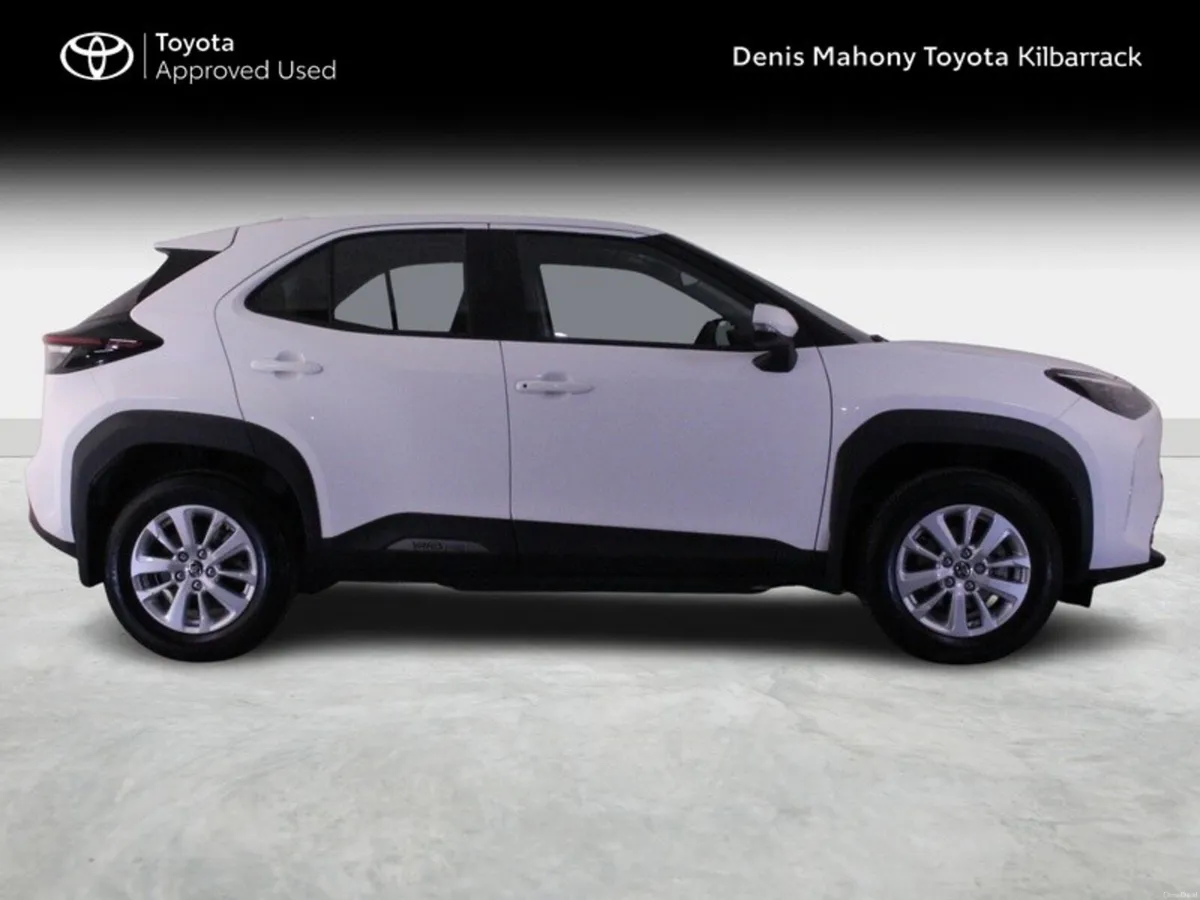 Toyota Yaris Cross LUNA - Image 3
