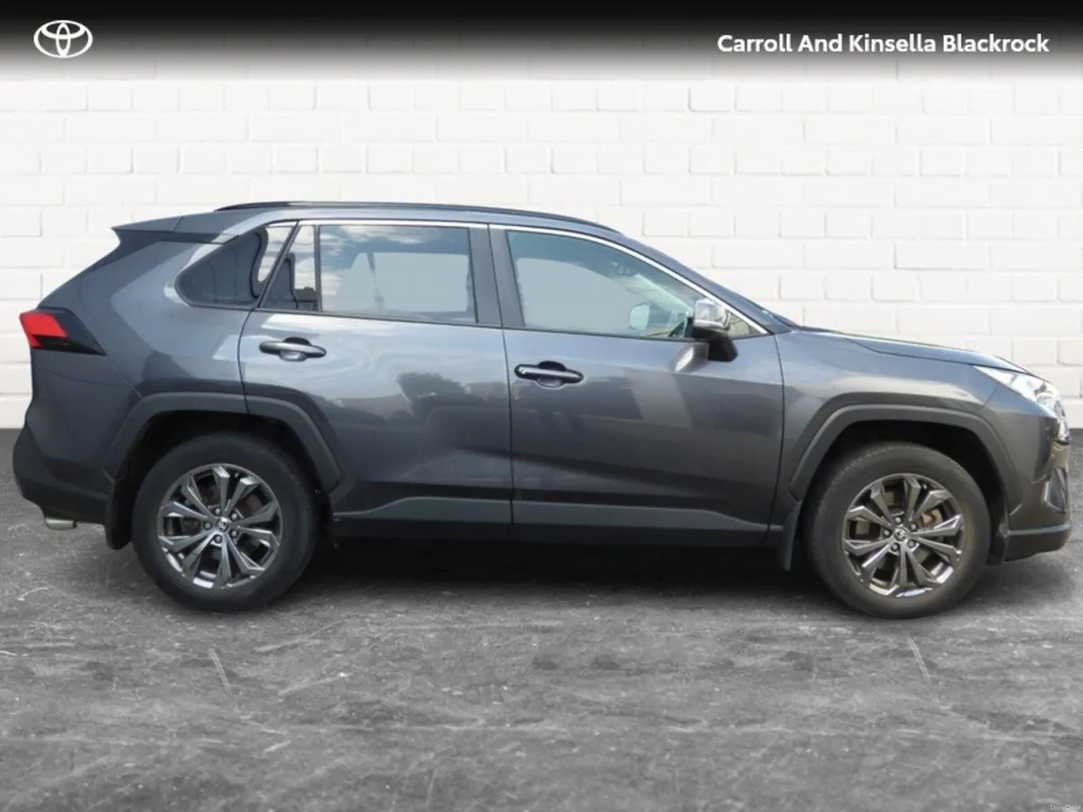 Toyota RAV4 Hybrid Sol - Image 3