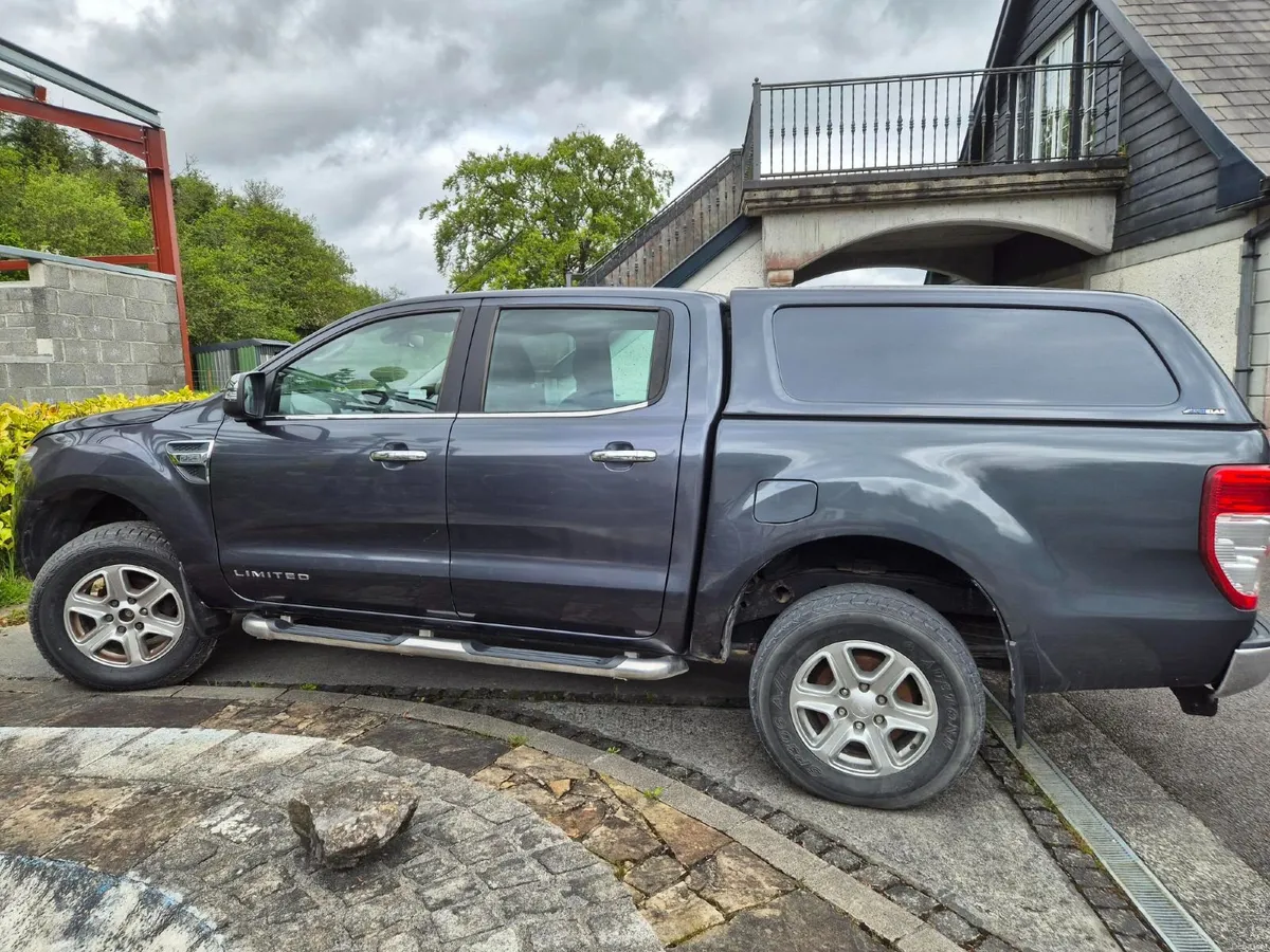 Ford Ranger 2015  2.2 TDCI Crew Cab - Image 2