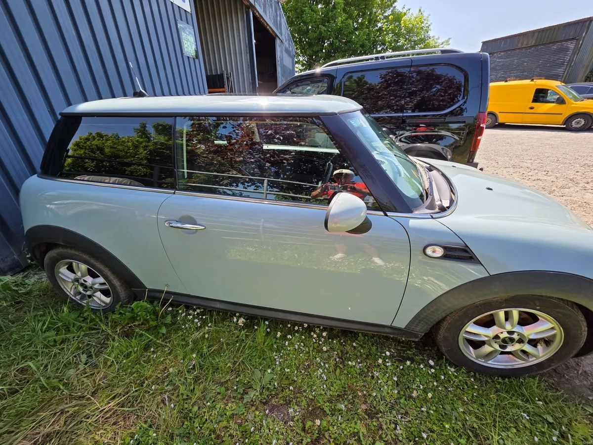 Mini One 2011 - Image 4