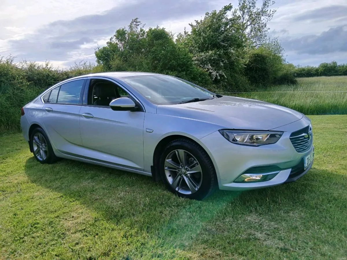 OPEL INSIGINA GRAND SPORT SRI DIESEL - Image 1
