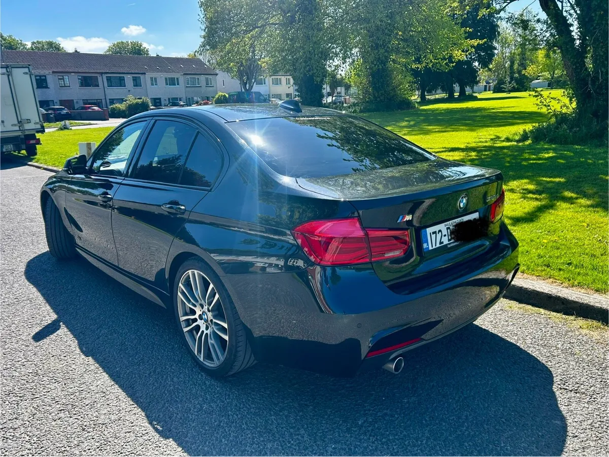 BMW 3-Series - Image 2