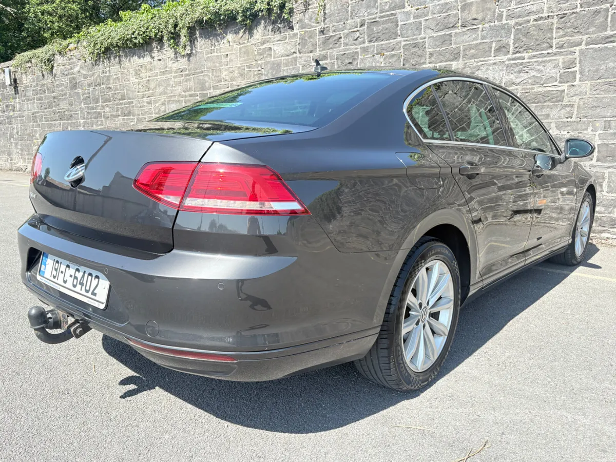 VW Passat C~Line 2.0 150 HP trade ins + warranty👍 - Image 4