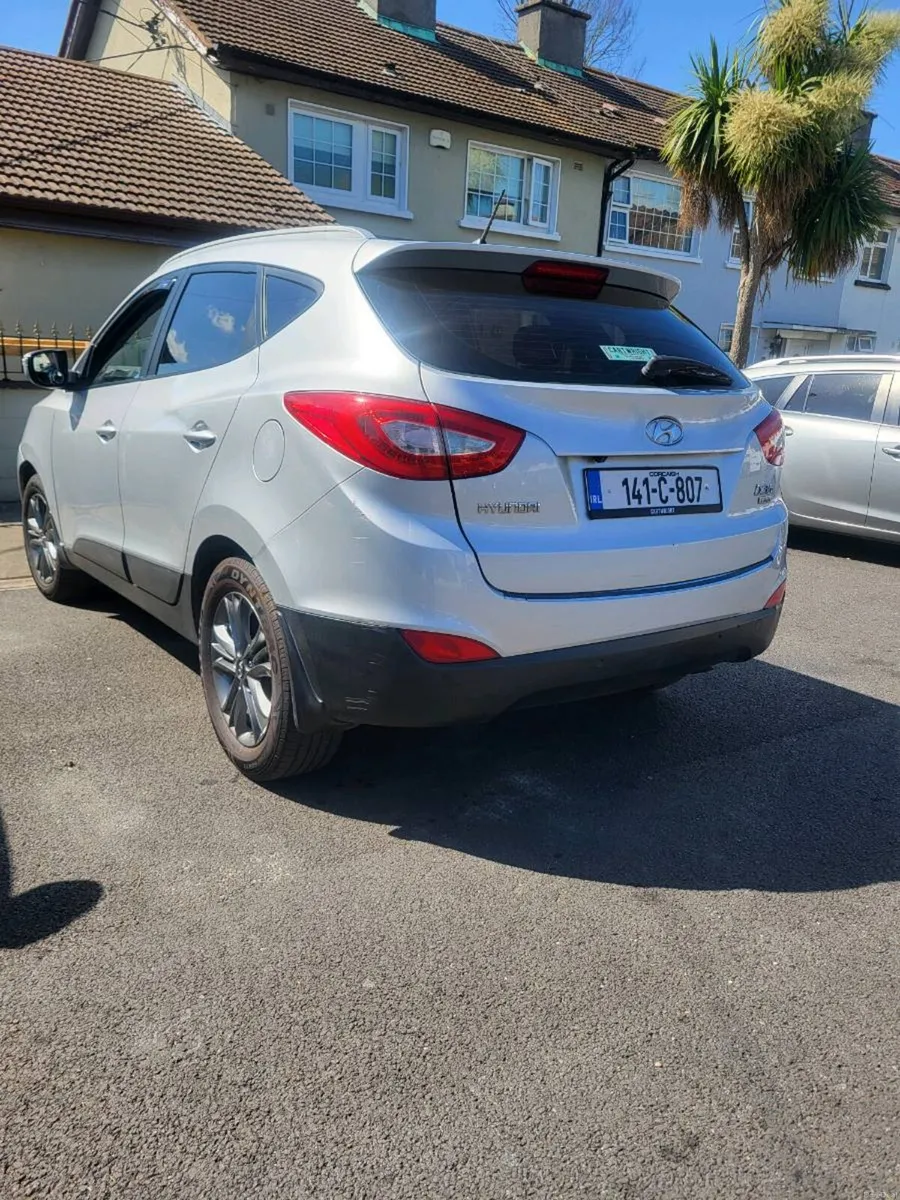 2014 Hyundai ix35 nct 1/27 and tax - Image 3