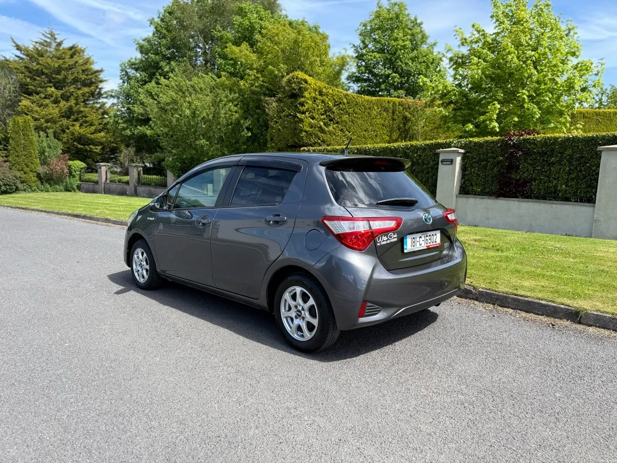 2018 Toyota Yaris 1.5 Hybrid Auto 48000 KM - Image 4