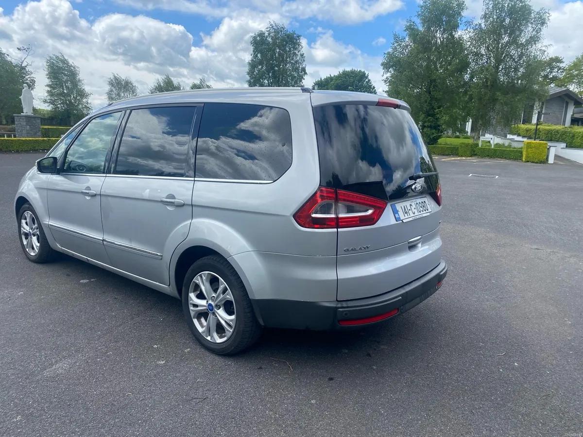 Ford Galaxy - Image 4