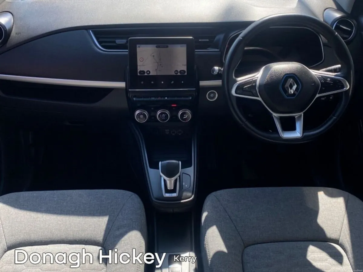 Renault Zoe R135 Z.E 50 Iconic CCS Rapid charge - Image 2