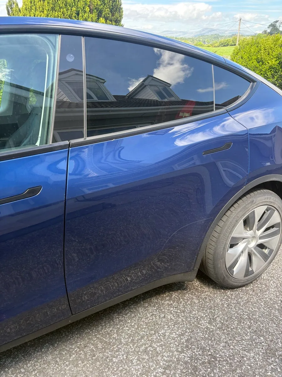 Tesla Model Y Rear-wheel Drive - Image 4