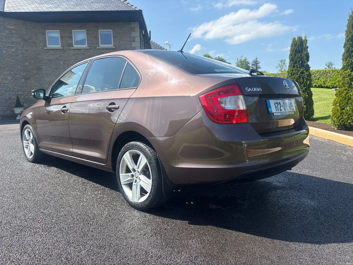Skoda Rapid 2017 - Image 2