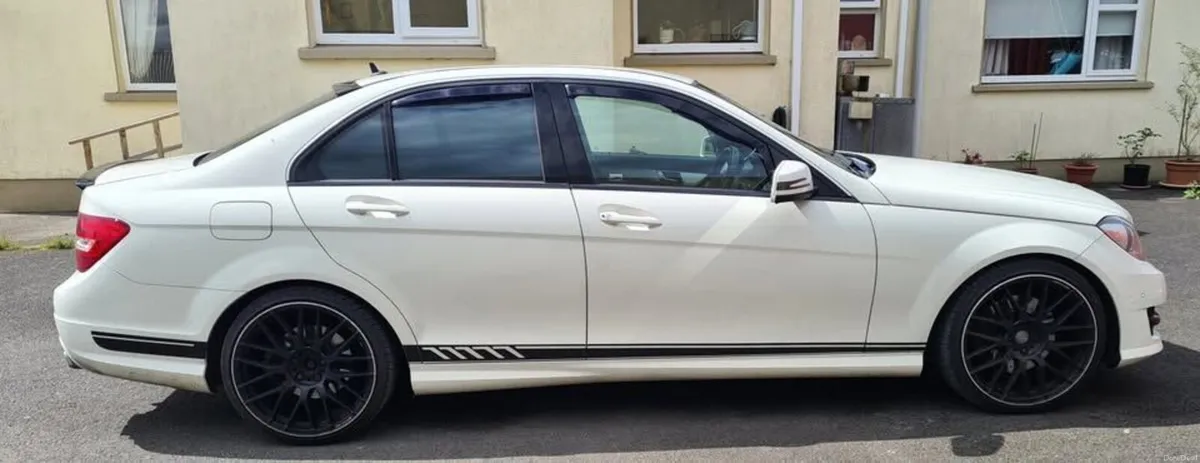 Mercedes-Benz C350 CDI 265Bhp C-Class 2012 - Image 2
