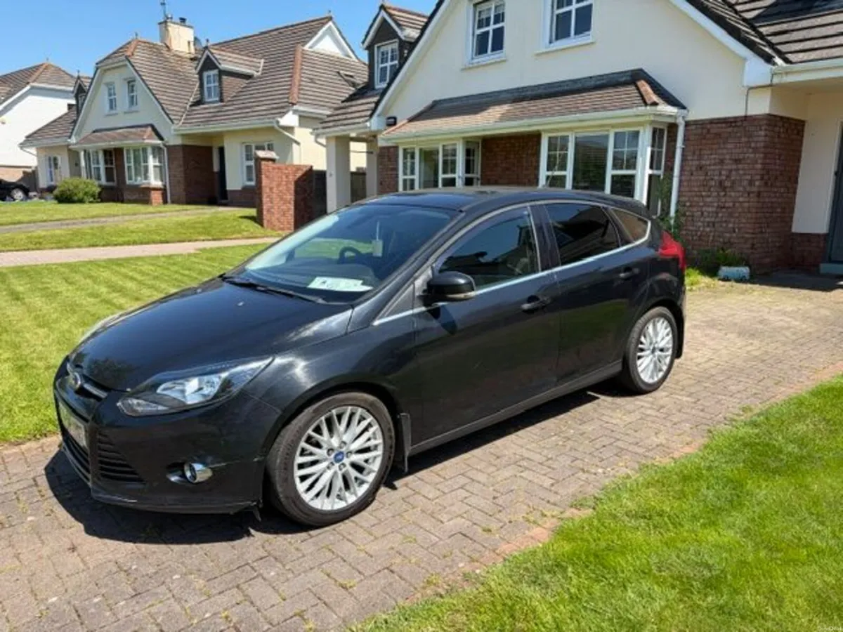 Ford Focus 2014 Zetec-S - Image 2