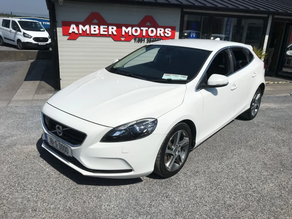 2016 VOLVO V40 AUTOMATIC TURBO DIESEL - Image 1