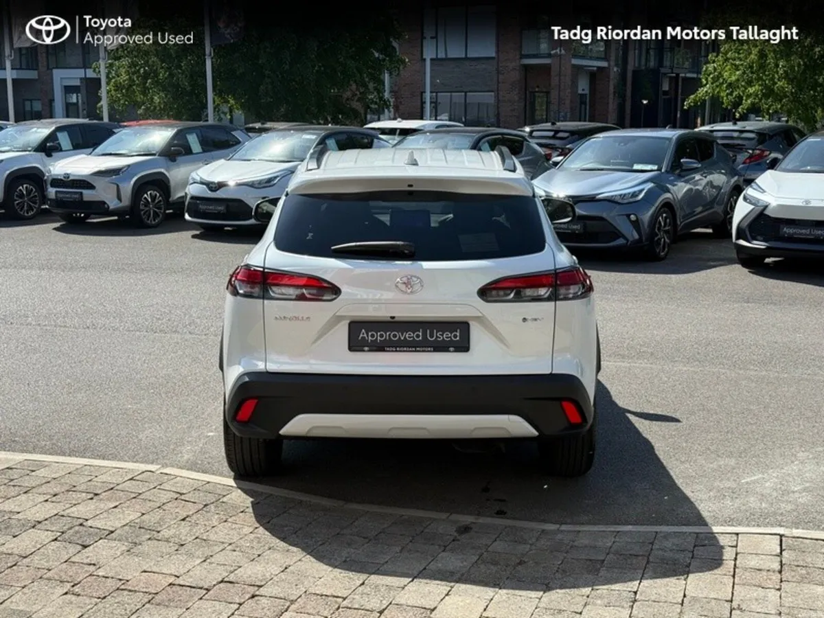 Toyota Corolla Cross 1.8 SPORT - Image 5