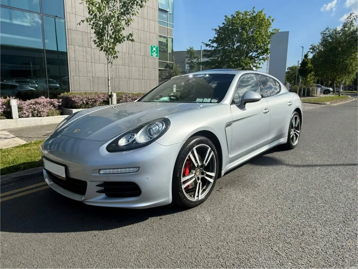 Porsche Panamera 3.0d V6 - Great Spec - Sunroof - - Image 2