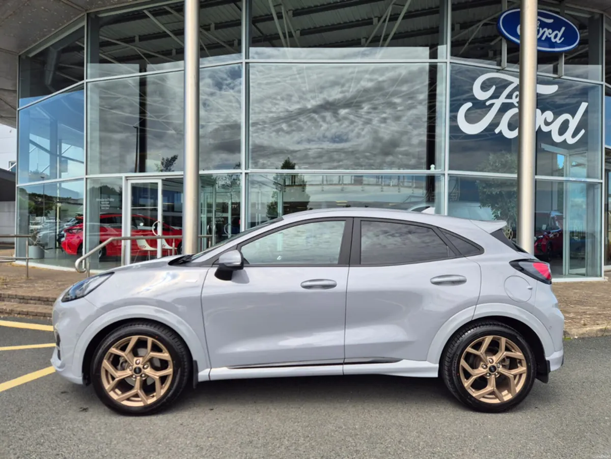 Ford Puma ST-LINE X GOLD 5DR 1.0T 155PS MHEV - Image 2
