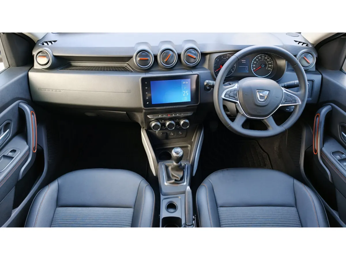 Dacia Duster SE Extreme TCE 90 BHP 5 DOOR- AS NEW - Image 3
