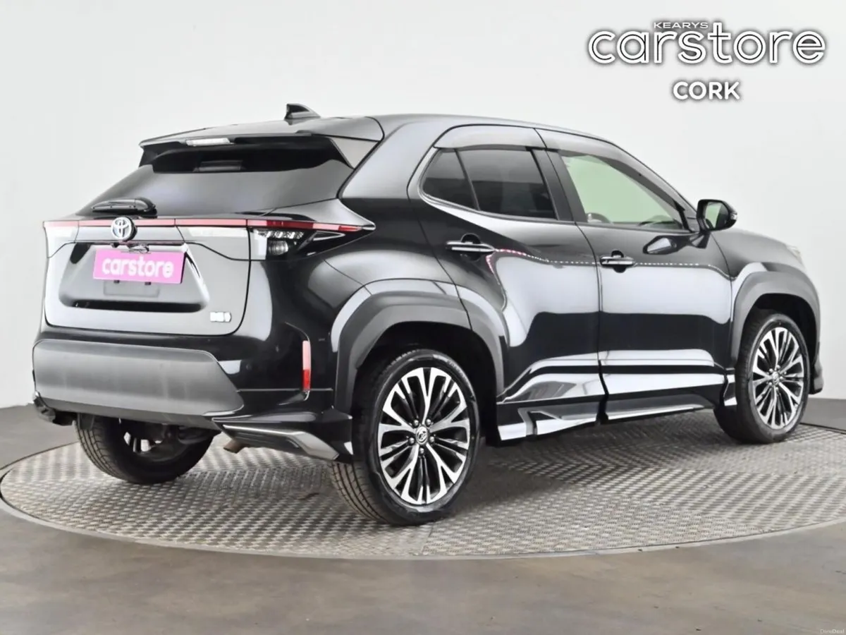 Toyota Yaris Cross 1.5 Hybrid CVT - Image 5