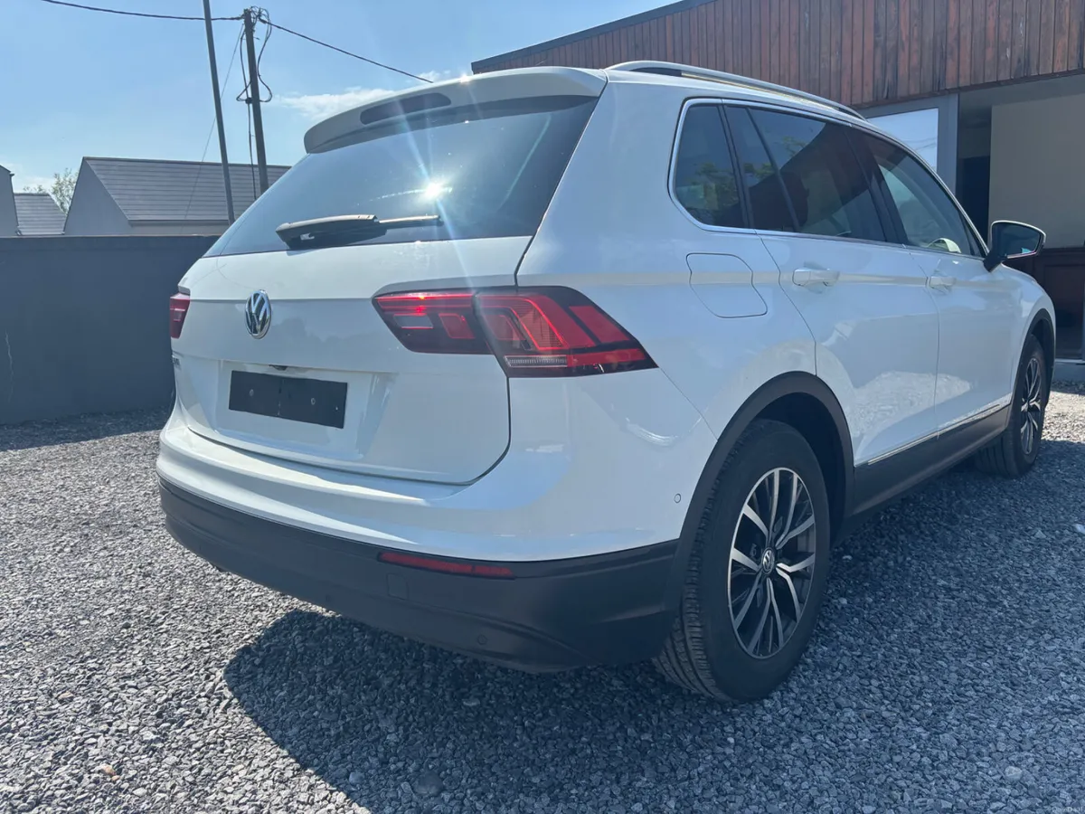 Volkswagen Tiguan 2019 - Image 5