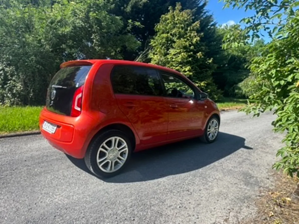 2014 Volkswagen Up! 1.0 Petrol - Automatic - Strik - Image 2