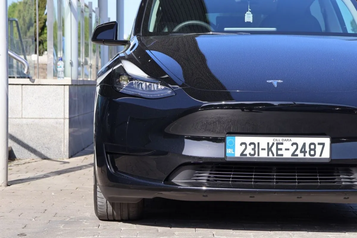 Tesla Model Y RWD, Long Range - Image 3
