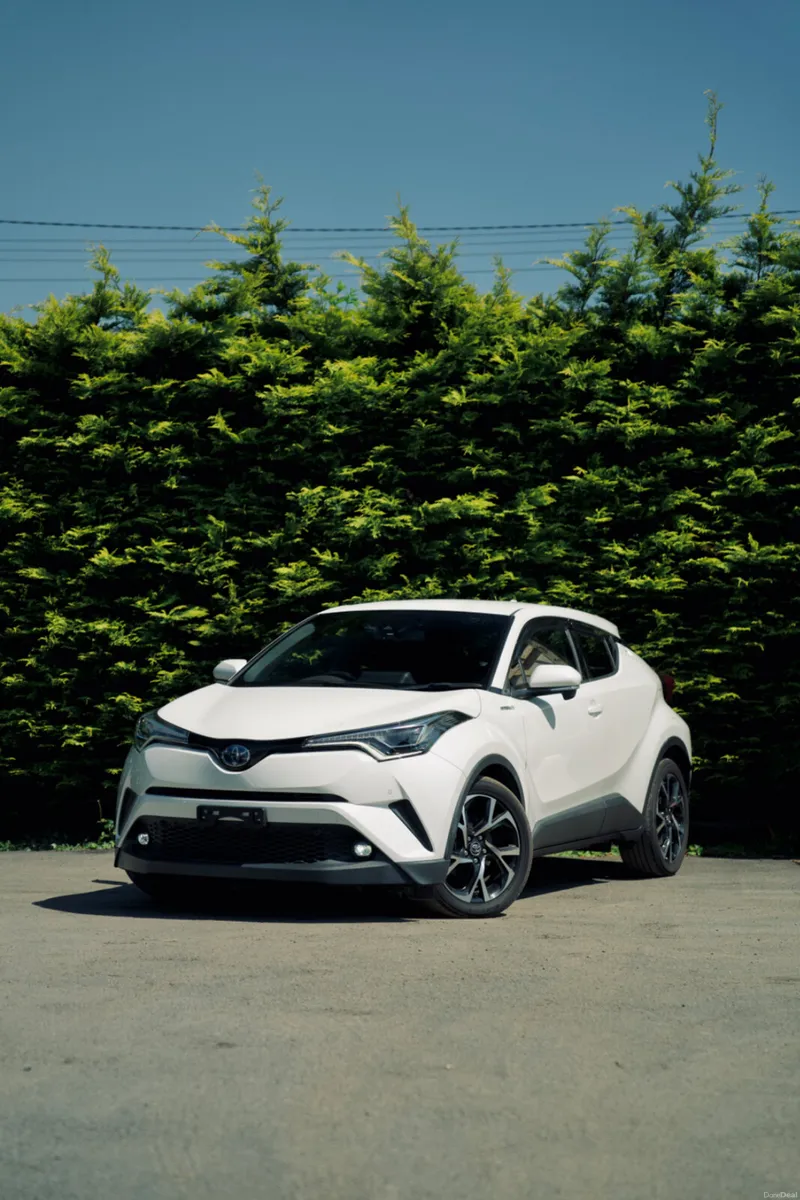 Toyota C-HR 1.8 Hybrid 2018 - Image 1