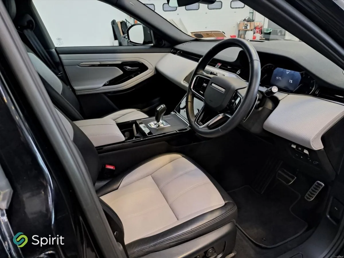 Land Rover Range Rover Evoque 1.5 R-Dynamic P300 P - Image 5