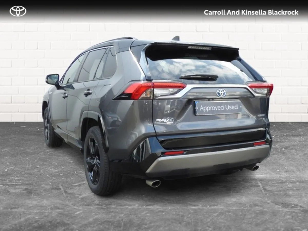 Toyota RAV4 Hybrid Sport - Image 2