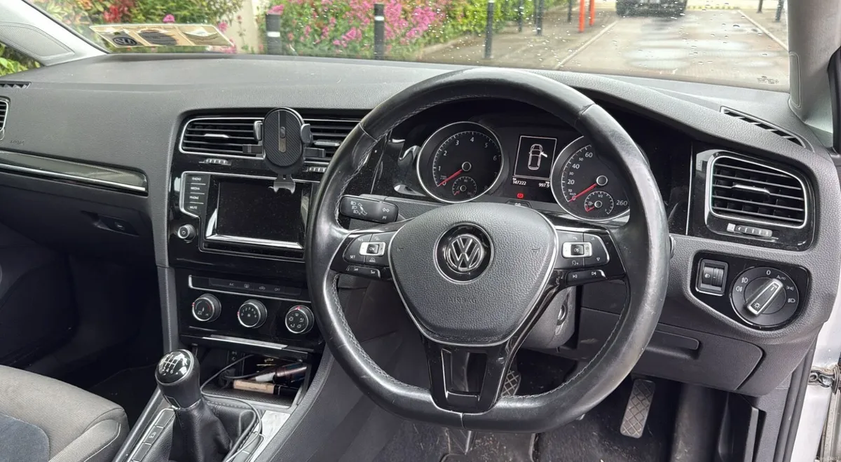 Volkswagen Golf 2014 - Image 3
